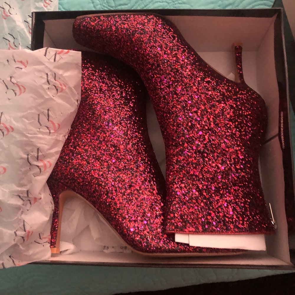 New York & Company Sparkling Pink Heeled Boots